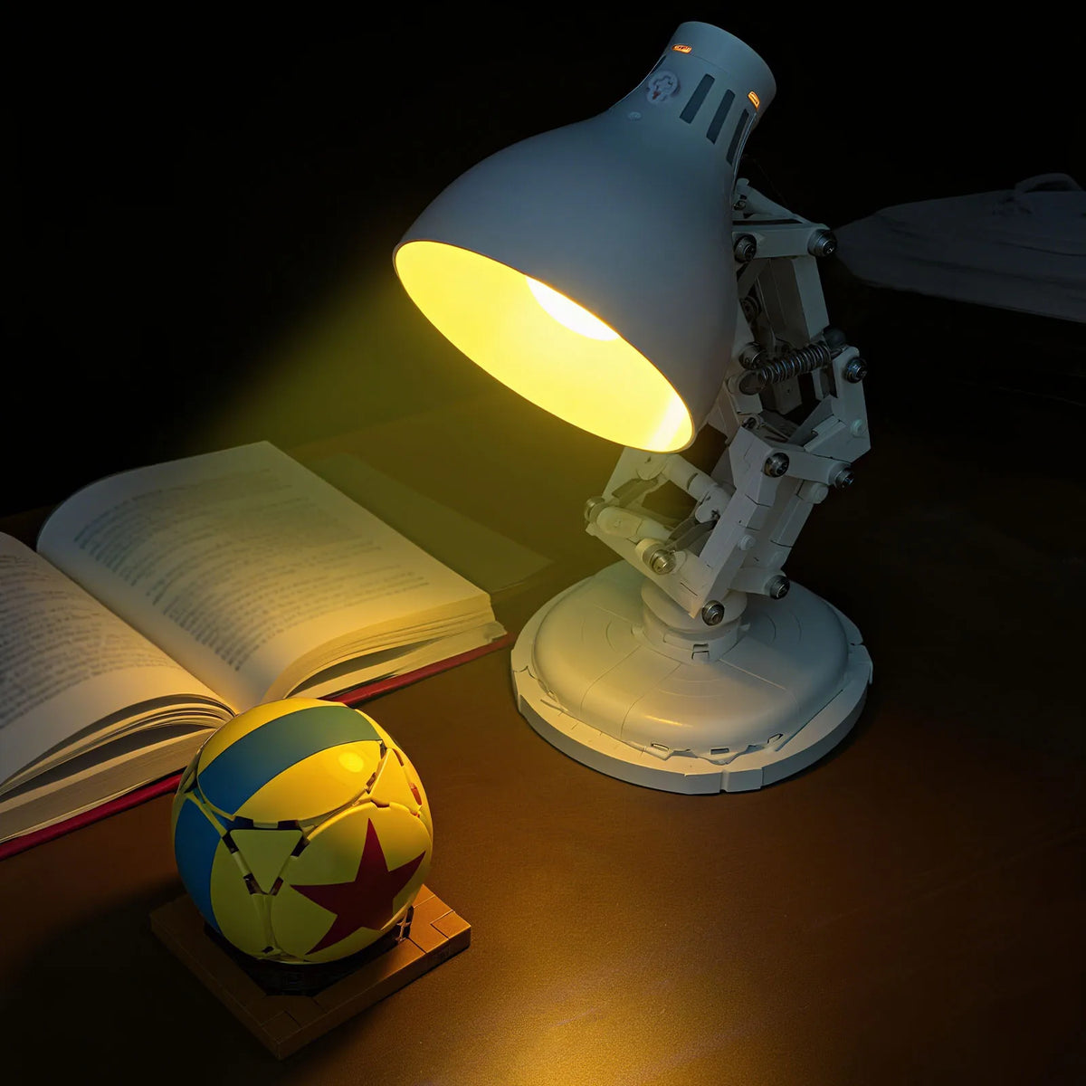 Light Kit for LEGO® Disney Pixar Luxo Jr. (21357)